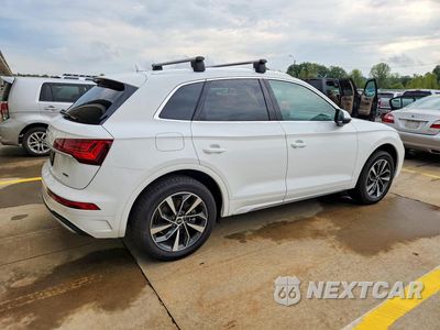 Trzecie zdjęcie samochodu z tyłu: 2021 AUDI Q5 PREMIUM VIN:WA1AAAFY4M2139489 - miniatura