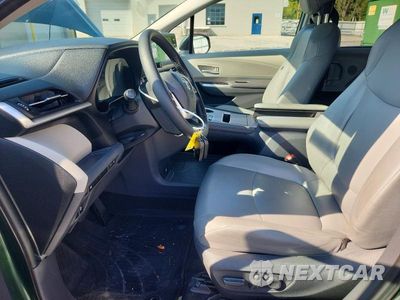 Zdjęcie 7 z 13 samochodu: 2021 TOYOTA SIENNA XLE VIN:5TDJRKEC7MS025005 - miniatura