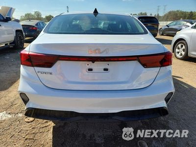 Zdjęcie 6 z 13 samochodu: 2024 KIA FORTE LXS VIN:3KPF24AD3RE782876 - miniatura