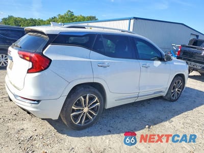Trzecie zdjęcie samochodu z tyłu: 2018 GMC TERRAIN DENALI VIN:3GKALSEX0JL143648 - miniatura