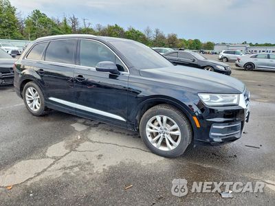 Czwarte zdjęcie samochodu z boku: 2017 AUDI Q7 PREMIUM PLUS VIN:WA1LHAF72HD039039 - miniatura
