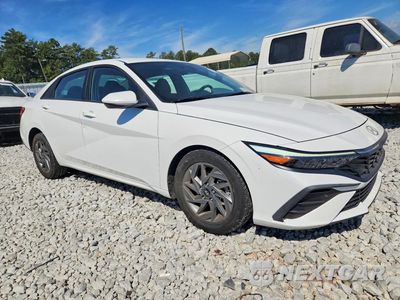 Czwarte zdjęcie samochodu z boku: 2024 HYUNDAI ELANTRA SEL VIN:KMHLM4DG6RU769491 - miniatura