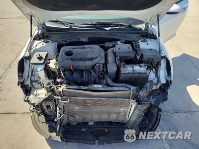 Zdjęcie 11 z 13 samochodu: 2019 KIA OPTIMA LX VIN:5XXGT4L31KG358230 - miniatura