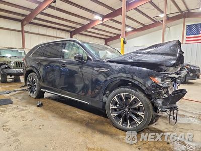 Czwarte zdjęcie samochodu z boku: 2024 MAZDA CX-90 PREMIUM PLUS VIN:JM3KKEHC9R1166112 - miniatura
