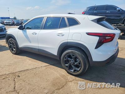 Drugie zdjęcie samochodu z przodu: 2024 CHEVROLET TRAX LS VIN:KL77LFE20RC044592 - miniatura