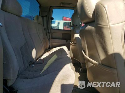 Zdjęcie 10 z 12 samochodu: 2005 CHEVROLET SILVERADO K3500 VIN:1GCHK39235E311046 - miniatura