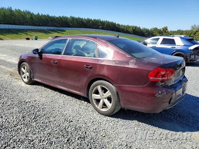 Drugie zdjęcie samochodu z przodu: 2012 VOLKSWAGEN PASSAT SE VIN:1VWBH7A38CC067836 - miniatura