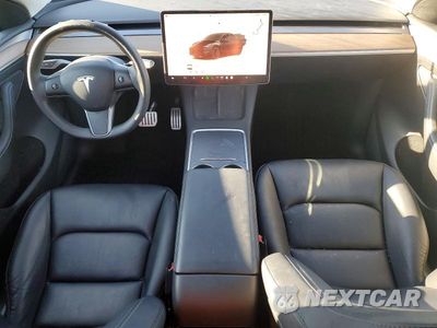 Zdjęcie 8 z 12 samochodu: 2023 TESLA MODEL Y VIN:7SAYGDEF5PF590827 - miniatura