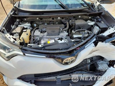 Zdjęcie 12 z 13 samochodu: 2017 TOYOTA RAV4 LE VIN:JTMZFREV4HJ720342 - miniatura