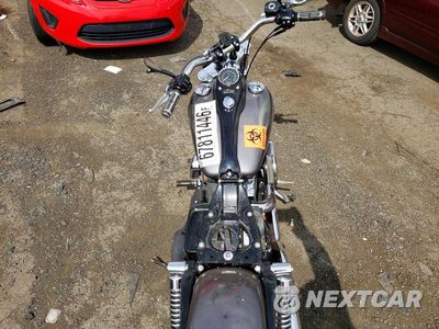 Zdjęcie 6 z 8 samochodu: 2016 HARLEY-DAVIDSON FXDWG DYNA WIDE GLIDE VIN:1HD1GPM14GC302054 - miniatura