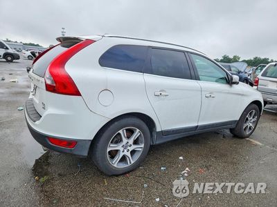 Trzecie zdjęcie samochodu z tyłu: 2013 VOLVO XC60 T6 VIN:YV4902DZ5D2405970 - miniatura