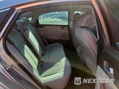 Zdjęcie 10 z 12 samochodu: 2015 HYUNDAI SONATA SE VIN:5NPE24AF0FH237366 - miniatura