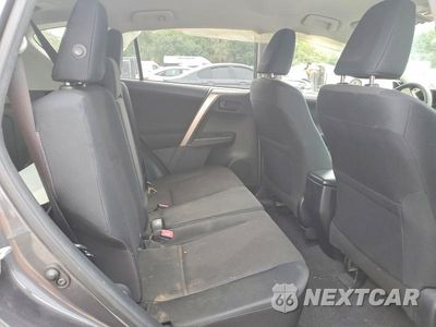 Zdjęcie 10 z 12 samochodu: 2014 TOYOTA RAV4 LE VIN:JTMBFREV7EJ006492 - miniatura