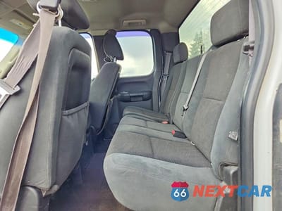 Zdjęcie 10 z 12 samochodu: 2008 GMC SIERRA K1500 VIN:1GTEK19J28Z289469 - miniatura