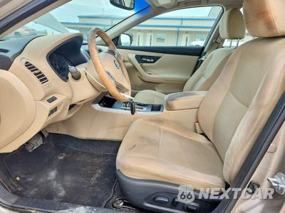 Zdjęcie 7 z 12 samochodu: 2015 NISSAN ALTIMA 2.5 SV VIN:1N4AL3AP6FC156694 - miniatura