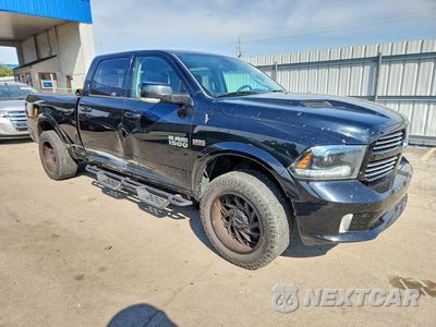 Czwarte zdjęcie samochodu z boku: 2015 RAM 1500 SPORT VIN:1C6RR7UT5FS589321 - miniatura