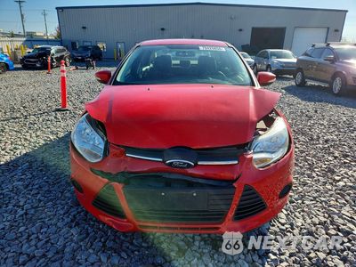 Piąte zdjęcie samochodu w środku: 2014 FORD FOCUS SE VIN:1FADP3F28EL108482 - miniatura