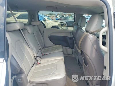 Zdjęcie 11 z 14 samochodu: 2017 CHRYSLER PACIFICA TOURING L VIN:2C4RC1BG8HR542348 - miniatura
