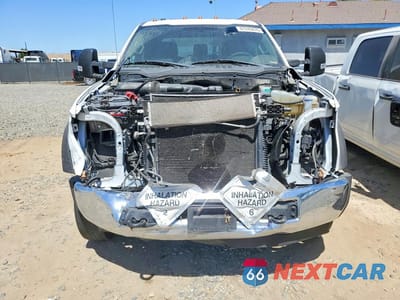 Piąte zdjęcie samochodu w środku: 2019 FORD F550 SUPER DUTY VIN:1FD0W5GY2KEE24028 - miniatura