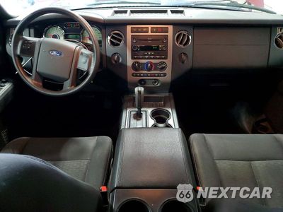 Zdjęcie 8 z 13 samochodu: 2007 FORD EXPEDITION XLT VIN:1FMFU16517LA23976 - miniatura