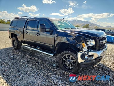 Czwarte zdjęcie samochodu z boku: 2014 CHEVROLET SILVERADO K2500 HEAVY DUTY LTZ VIN:1GC1KYE83EF159904 - miniatura