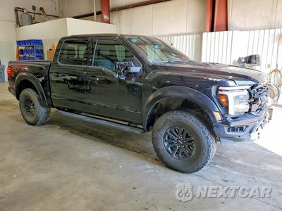 Czwarte zdjęcie samochodu z boku: 2025 FORD F150 RAPTOR VIN:1FTFW1RGXSFB18376 - miniatura