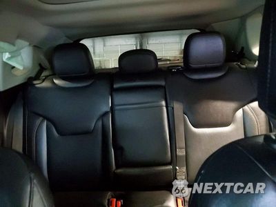 Zdjęcie 10 z 13 samochodu: 2019 JEEP COMPASS LIMITED VIN:3C4NJDCB1KT656902 - miniatura