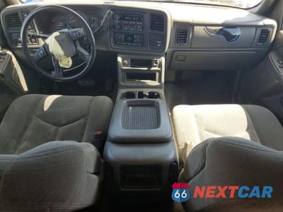 Zdjęcie 8 z 12 samochodu: 2004 CHEVROLET SILVERADO K1500 VIN:2GCEK19T741219406 - miniatura