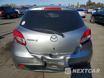 Zdjęcie 6 z 12 samochodu: 2012 MAZDA MAZDA2 VIN:JM1DE1KZ4C0134521 - miniatura