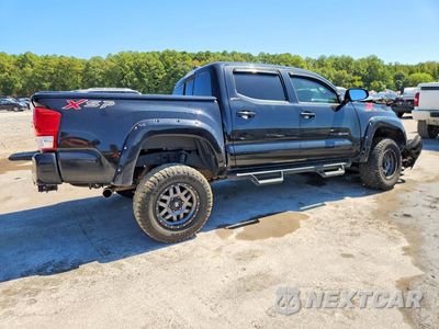 Trzecie zdjęcie samochodu z tyłu: 2017 TOYOTA TACOMA SR5 V6 VIN:3TMAZ5CN1HM026579 - miniatura