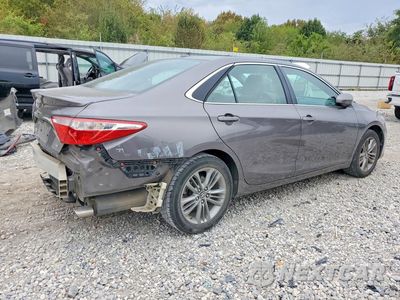 Trzecie zdjęcie samochodu z tyłu: 2016 TOYOTA CAMRY SE VIN:4T1BF1FK7GU239422 - miniatura