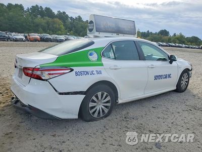 Trzecie zdjęcie samochodu z tyłu: 2018 TOYOTA CAMRY LE VIN:4T1B31HK1JU502677 - miniatura