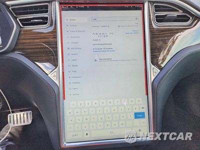 Zdjęcie 9 z 13 samochodu: 2015 TESLA MODEL S 85D VIN:5YJSA1H22FF090084 - miniatura