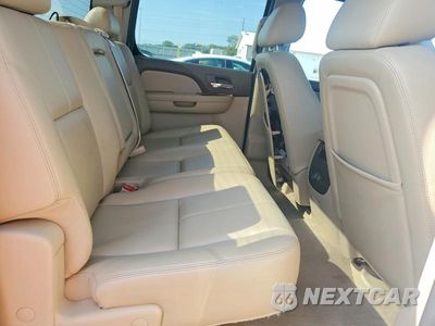 Zdjęcie 10 z 12 samochodu: 2011 CHEVROLET SILVERADO K1500 LTZ VIN:3GCPKTE3XBG286452 - miniatura
