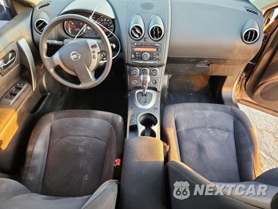 Zdjęcie 8 z 13 samochodu: 2013 NISSAN ROGUE S VIN:JN8AS5MT5DW013138 - miniatura