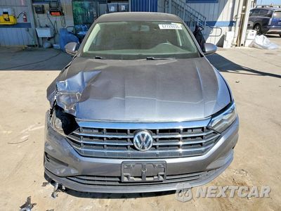 Piąte zdjęcie samochodu w środku: 2019 VOLKSWAGEN JETTA S VIN:3VWC57BU4KM154005 - miniatura