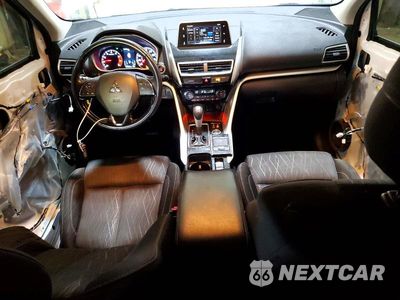 Zdjęcie 8 z 14 samochodu: 2018 MITSUBISHI ECLIPSE CROSS SE VIN:JA4AT5AAXJZ070435 - miniatura