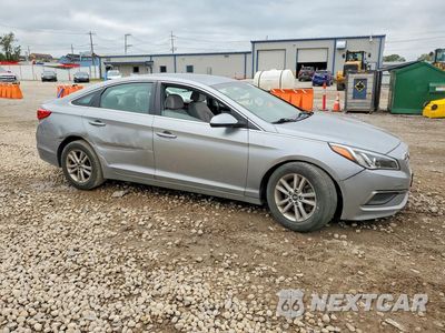 Czwarte zdjęcie samochodu z boku: 2016 HYUNDAI SONATA SE VIN:5NPE24AF4GH299631 - miniatura