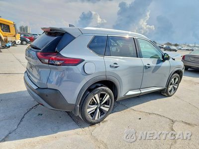 Trzecie zdjęcie samochodu z tyłu: 2021 NISSAN ROGUE SL VIN:5N1AT3CA5MC760104 - miniatura