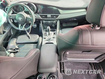 Zdjęcie 8 z 12 samochodu: 2023 ALFA ROMEO GIULIA TI VIN:ZARFAMBN5P7669735 - miniatura