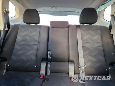 Zdjęcie 10 z 13 samochodu: 2015 NISSAN ROGUE SV VIN:KNMAT2MT1FP555602 - miniatura