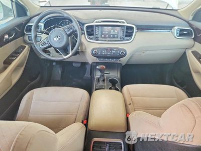 Zdjęcie 8 z 12 samochodu: 2018 KIA SORENTO LX V6 VIN:5XYPG4A55JG396577 - miniatura