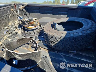 Zdjęcie 12 z 13 samochodu: 2025 CHEVROLET SILVERADO K2500 HEAVY DUTY LTZ VIN:1GC4KPE78SF330639 - miniatura