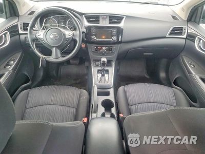 Zdjęcie 8 z 12 samochodu: 2018 NISSAN SENTRA SV VIN:3N1AB7AP8JY265892 - miniatura