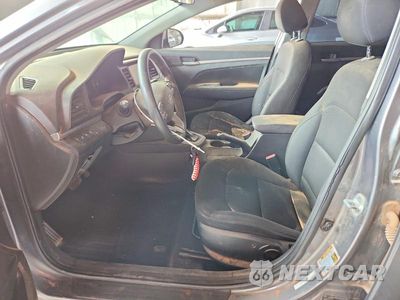 Zdjęcie 7 z 12 samochodu: 2020 HYUNDAI ELANTRA SEL VIN:5NPD84LF8LH510668 - miniatura