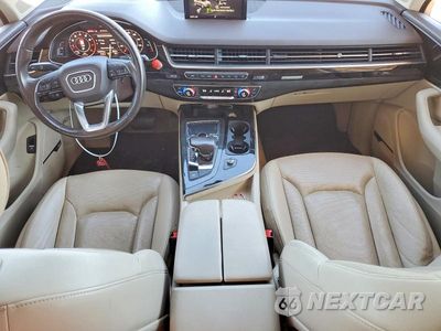Zdjęcie 8 z 13 samochodu: 2019 AUDI Q7 PREMIUM PLUS VIN:WA1LAAF76KD021560 - miniatura