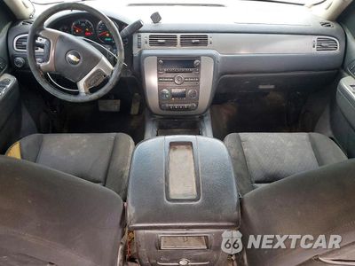Zdjęcie 8 z 12 samochodu: 2013 CHEVROLET SILVERADO K3500 LTZ VIN:1GC4K1E85DF195841 - miniatura