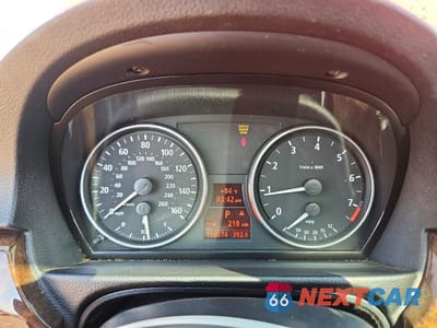 Zdjęcie 9 z 12 samochodu: 2006 BMW 325 I VIN:WBAVB13506KX49503 - miniatura