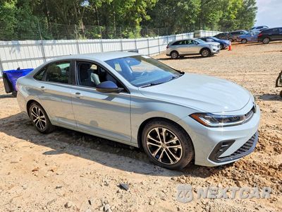 Czwarte zdjęcie samochodu z boku: 2026 VOLKSWAGEN JETTA SPORT VIN:3VWBW7BU1TM029313 - miniatura