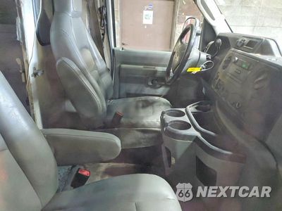 Zdjęcie 10 z 12 samochodu: 2010 FORD ECONOLINE E350 SUPER DUTY CUTAWAY VAN VIN:1FDSE3FL0ADB01106 - miniatura
